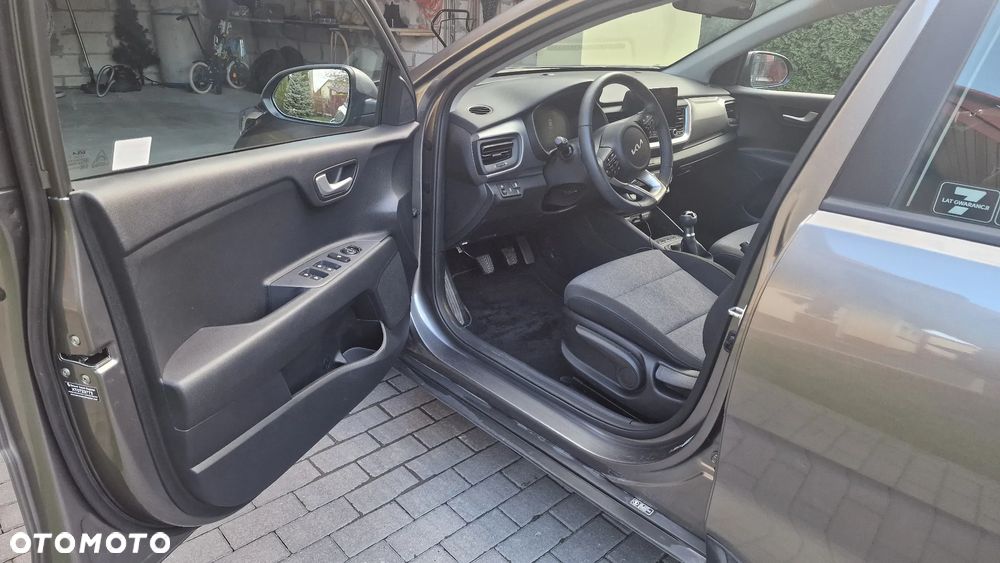 Kia Stonic 1.2 M - 2