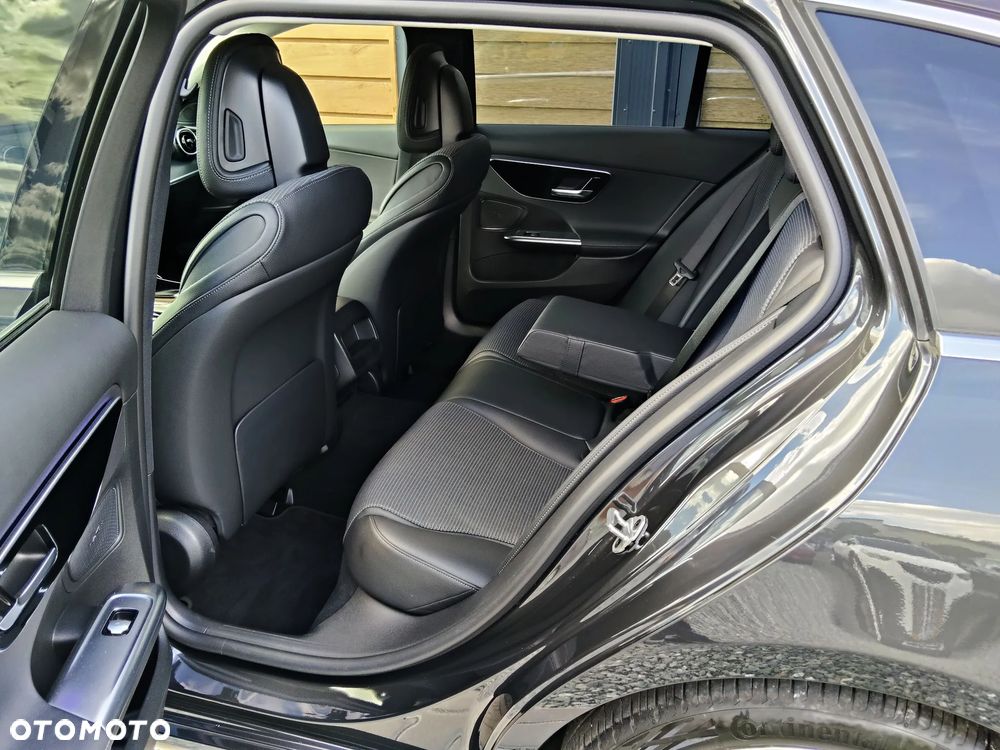 Mercedes-Benz Klasa C 220 d 4Matic 9G-TRONIC Avantgarde - 28