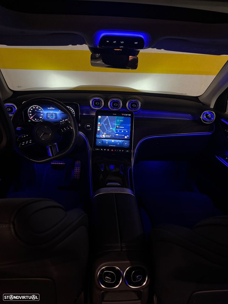Mercedes-Benz GLC 300 e Coupe 4Matic - 16