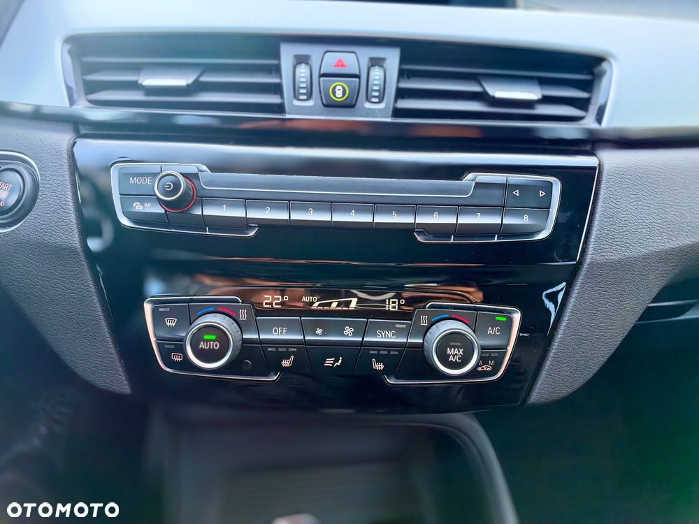 BMW X1 sDrive18i - 27