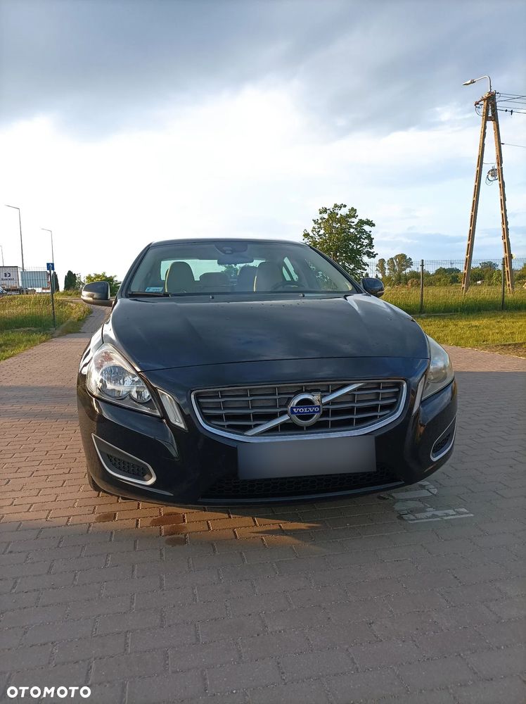 Volvo S60 D2 - 12