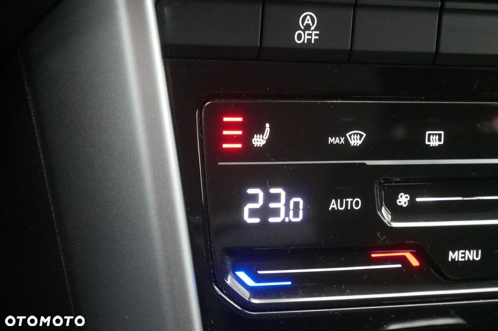 Volkswagen T-Roc 1.5 TSI Life DSG - 21