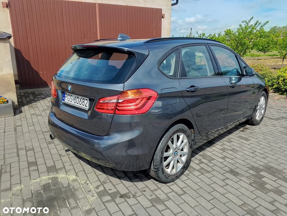 BMW Seria 2 218d Sport-Aut - 7