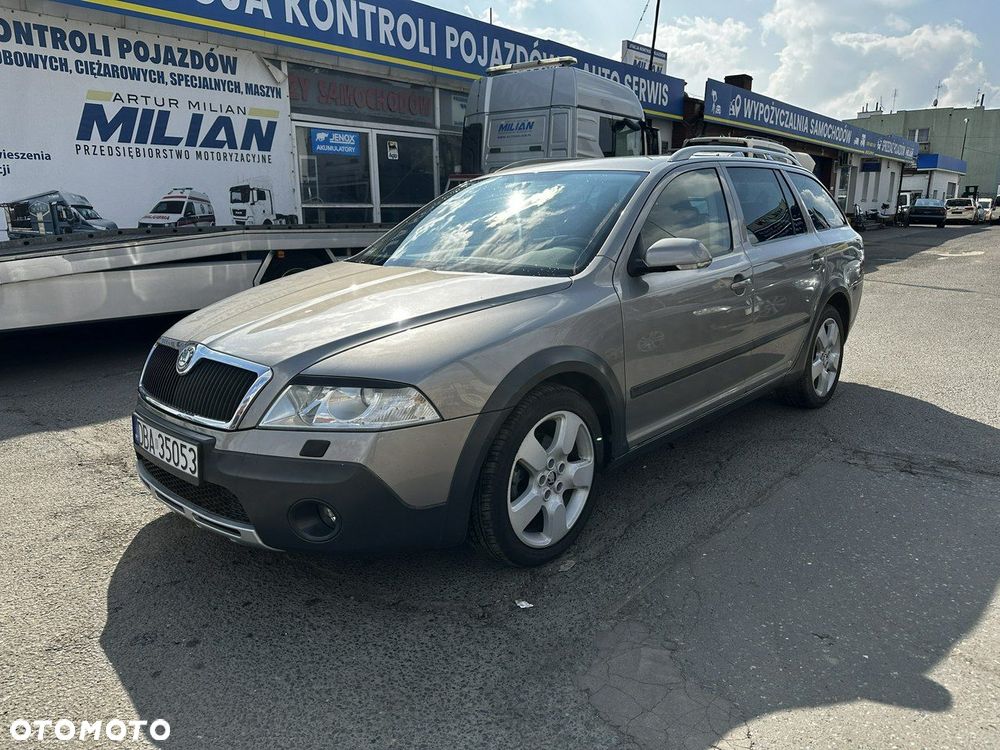 Skoda Octavia 2.0 TDI DPF 4x4 Scout - 4