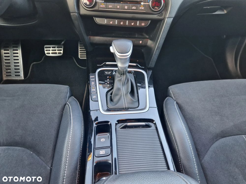 Kia ProCeed 1.5 T-GDI GT Line DCT - 14