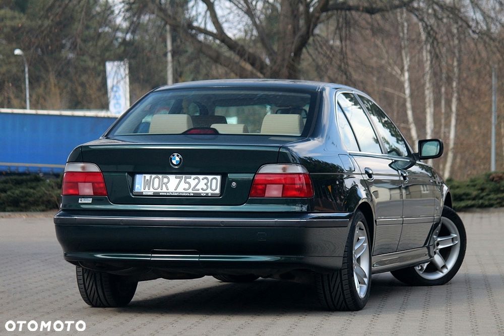 BMW Seria 5 - 21