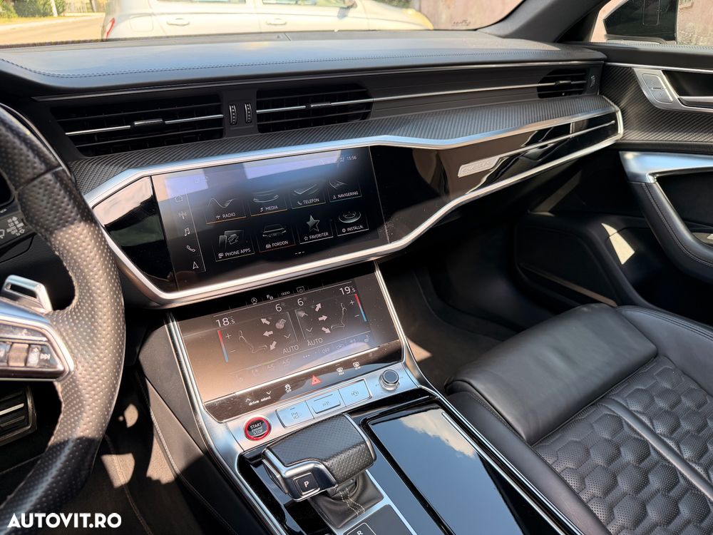 Audi RS6 4.0 TFSI quattro Tiptronic - 28