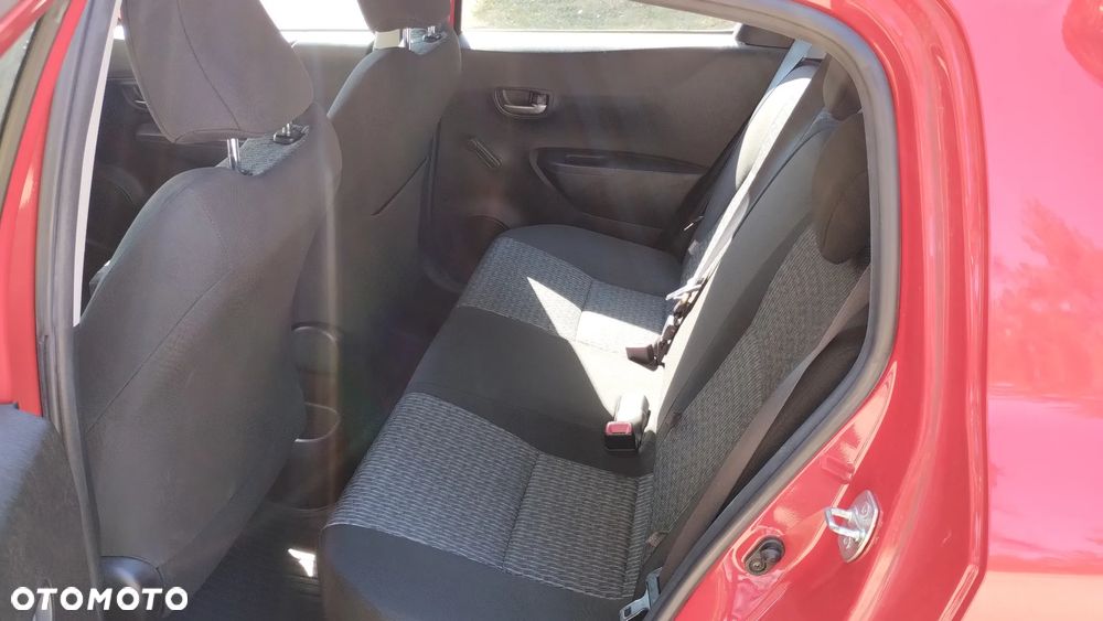 Toyota Yaris 1.33 Premium MS - 17