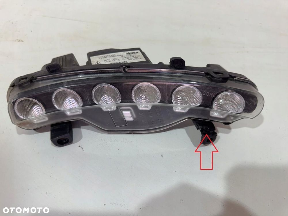 CITROEN DS3 LAMPA DRL LED PRAWY PRAWA 9671962180 ORYGINAŁ - 2