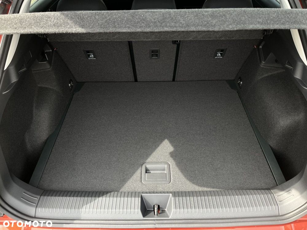 Volkswagen T-Roc 1.5 eTSI Style DSG - 32
