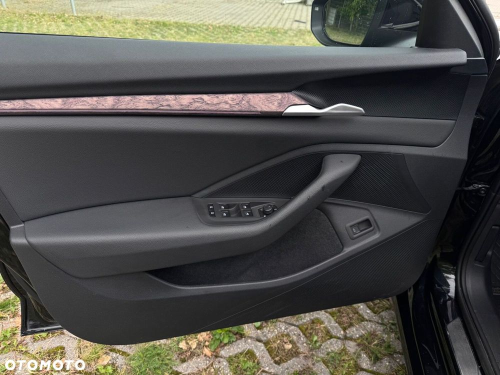 Skoda Superb 2.0 TSI L&K DSG - 27