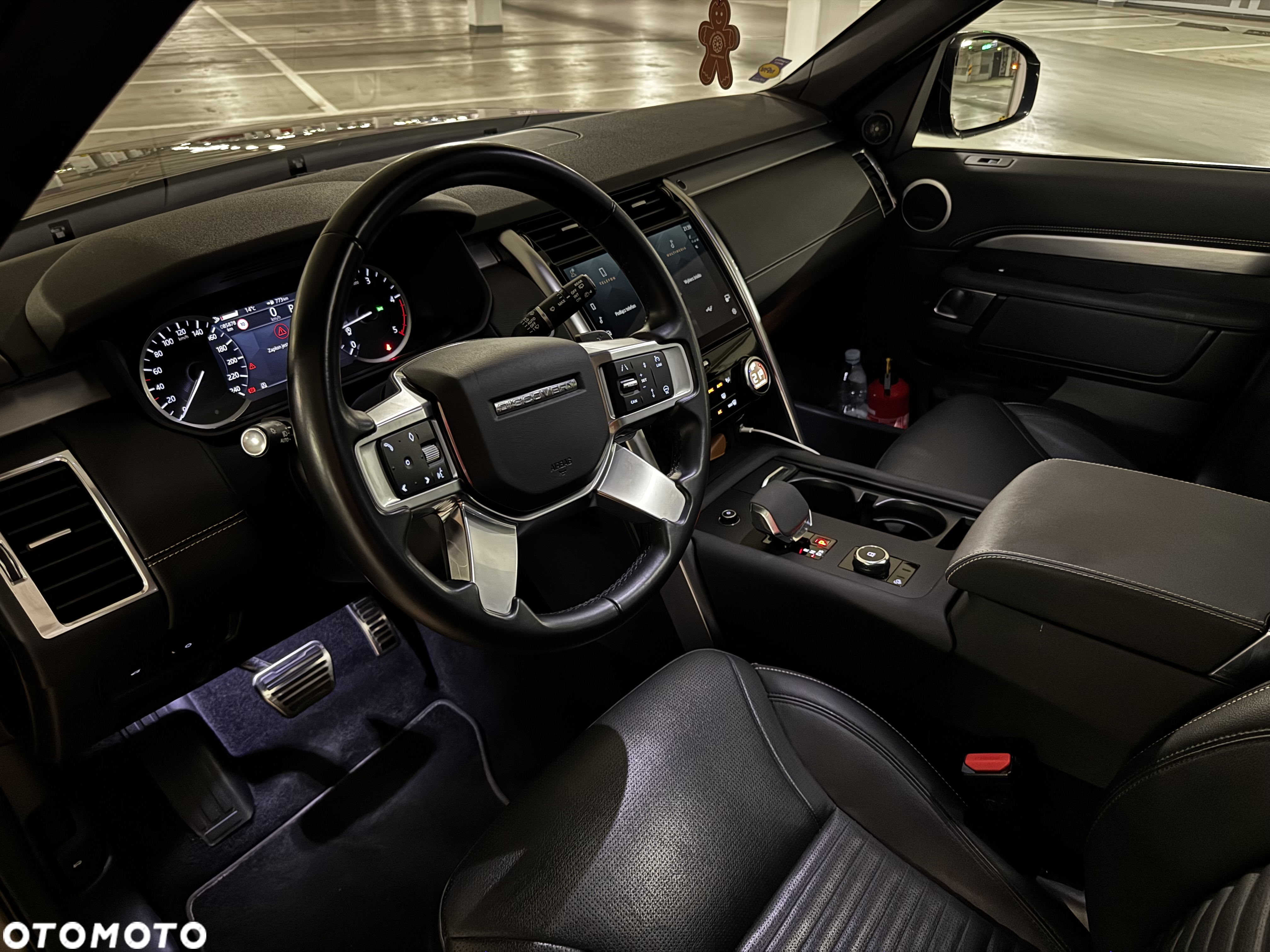 Land Rover Discovery - 16