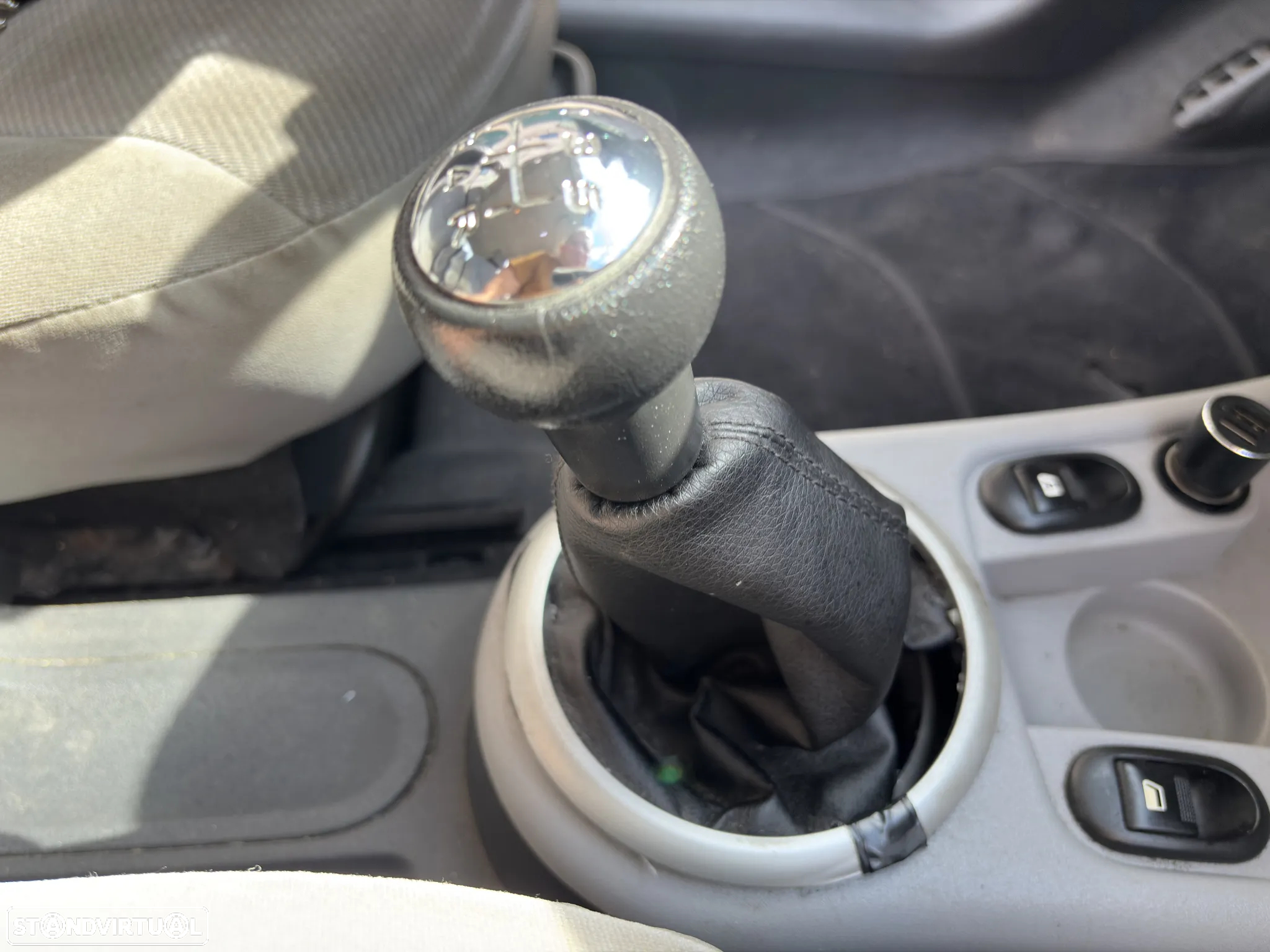 Citroën C3 1.4 HDi Exclusive - 24