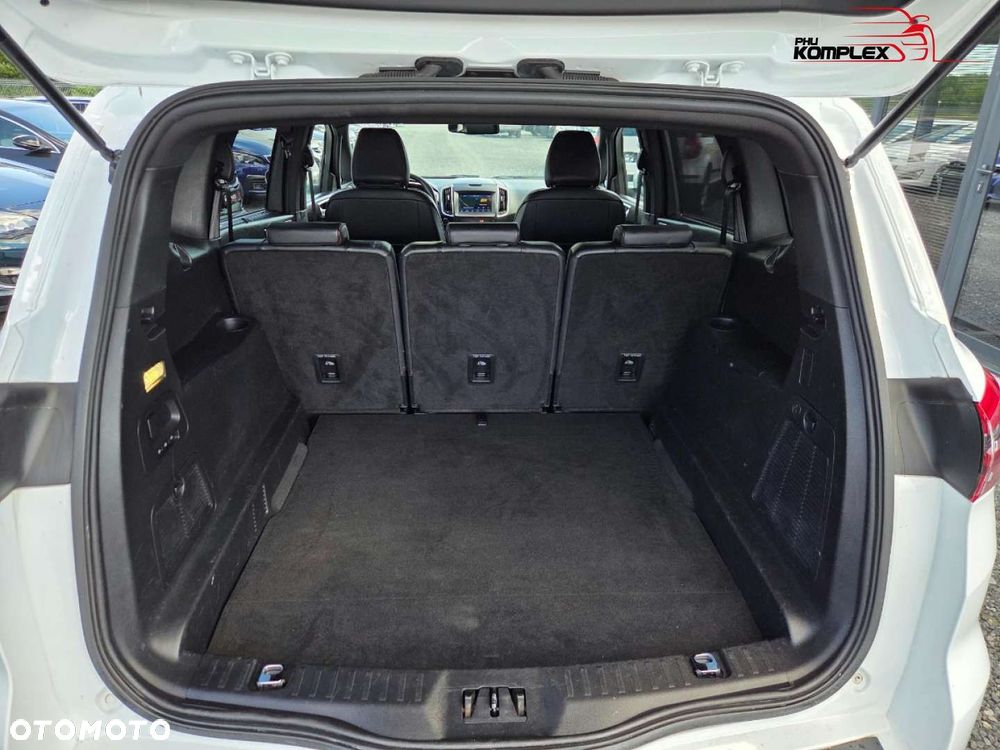 Ford S-Max - 10