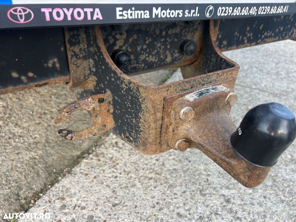 Toyota Hilux 4x4 Cabina Dubla Comfort - 10