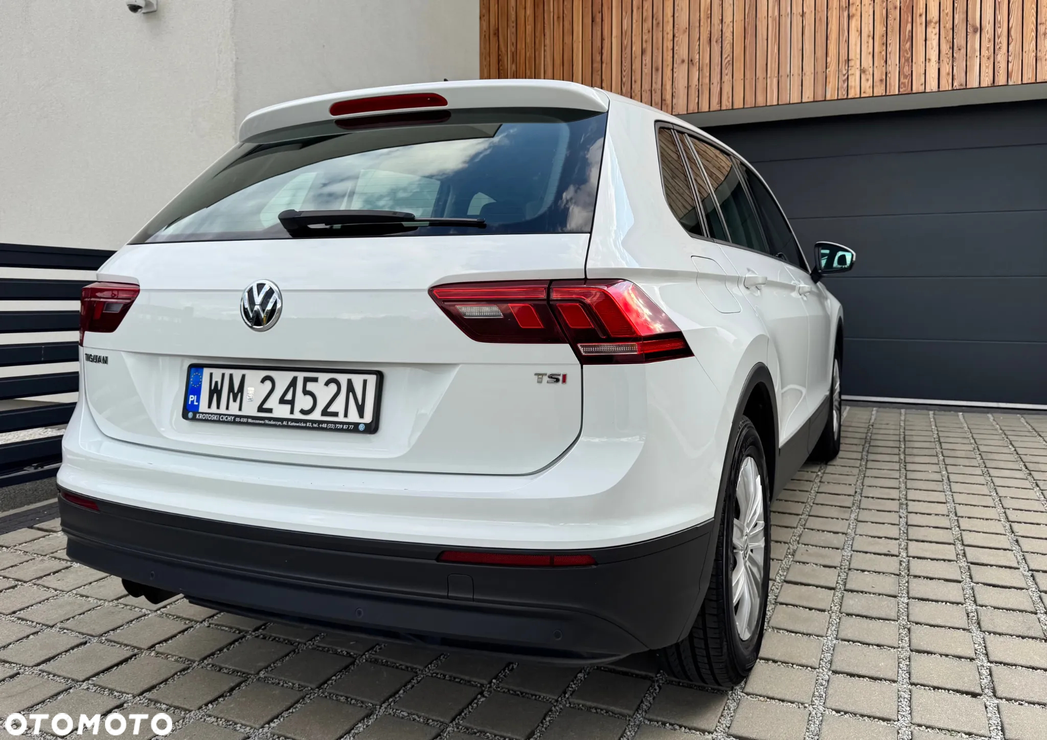 Volkswagen Tiguan 1.4 TSI BMT Trendline - 11