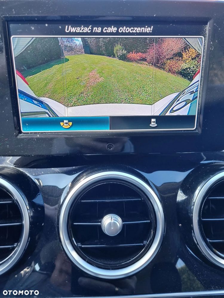 Mercedes-Benz Klasa C 200 9G-TRONIC - 28