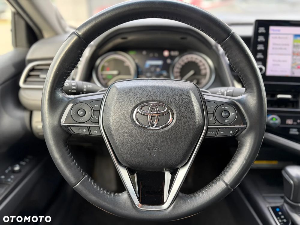 Toyota Camry 2.5 Hybrid Executive CVT - 11