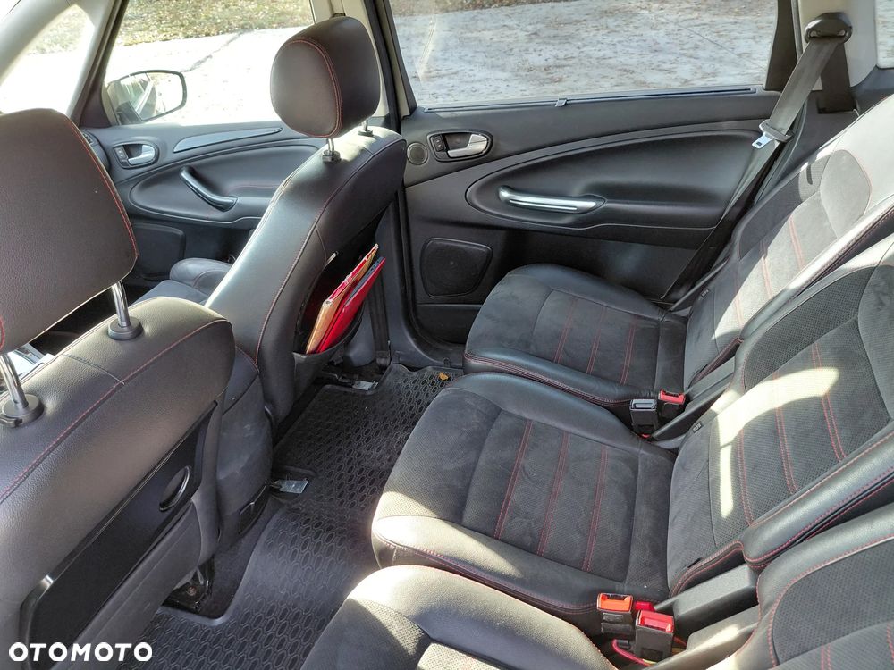 Ford S-Max - 4