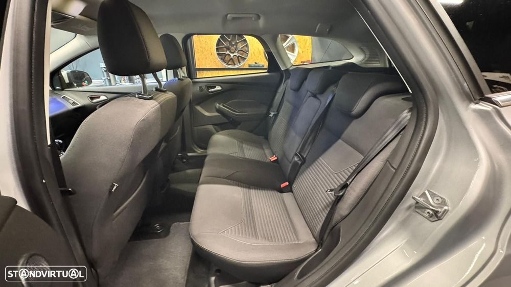 Ford Focus SW 1.5 TDCi Titanium - 16