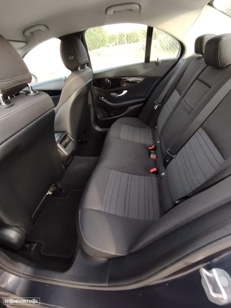 Mercedes-Benz C 180 BlueTEC Avantgarde - 12