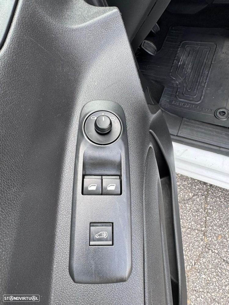 Toyota Proace 1.5D L1 Comfort - IVA DEDUTÍVEL - 15