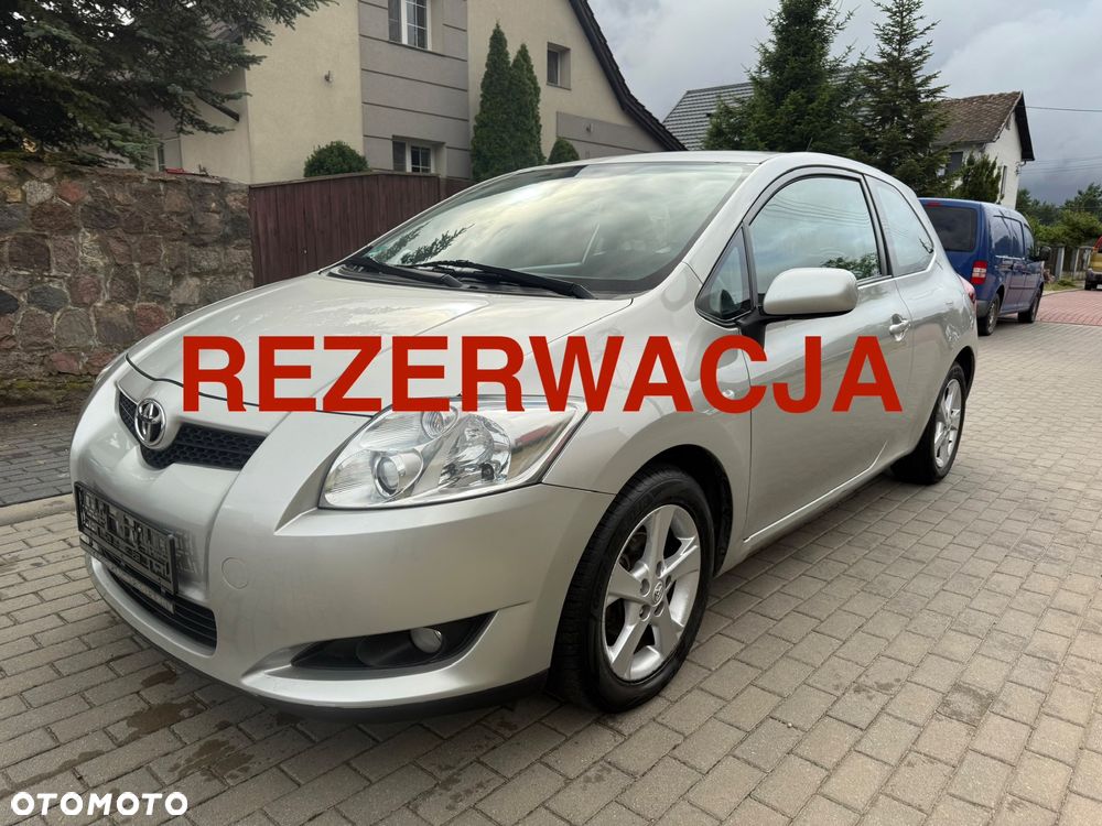 Toyota Auris 1.6 VVT-i Luna - 1