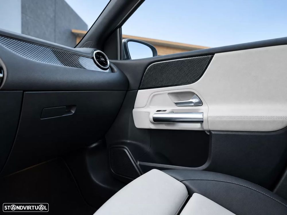 Mercedes-Benz B 250 e AMG Line - 28