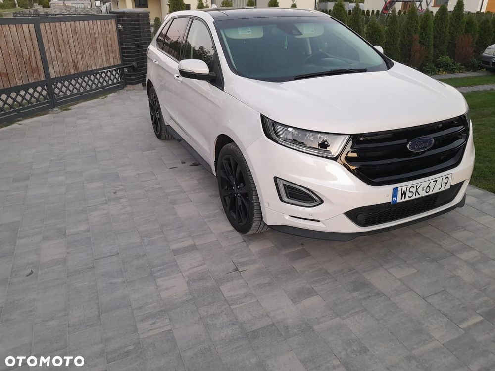 Ford Edge - 2