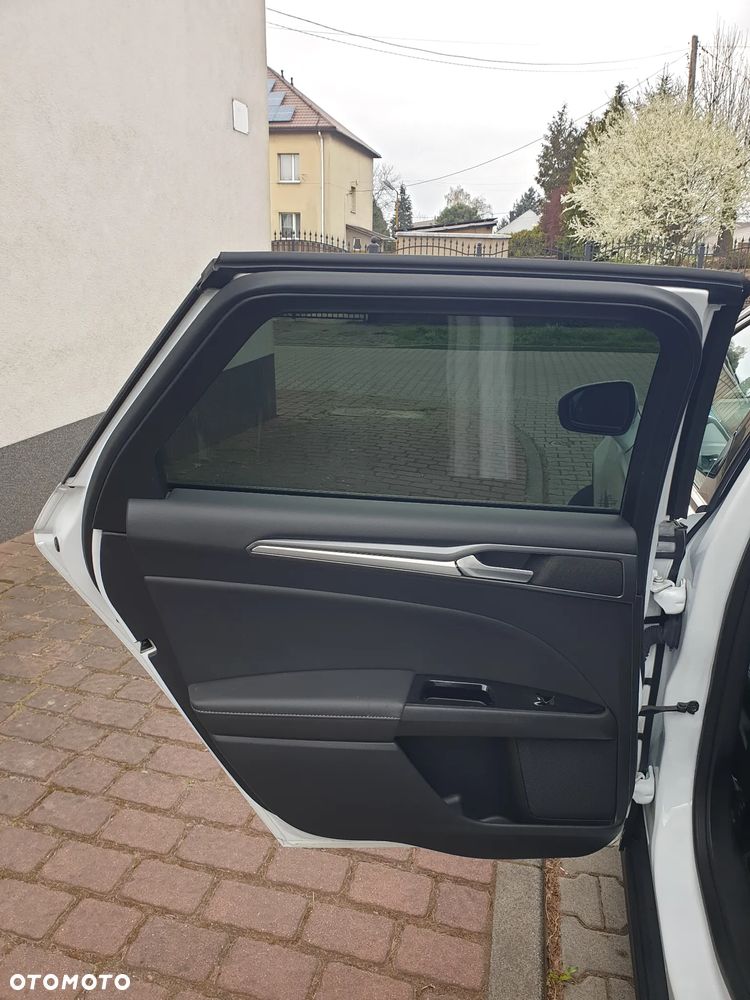 Ford Mondeo 2.0 TDCi STart-Stopp PowerShift-Aut Titanium - 35