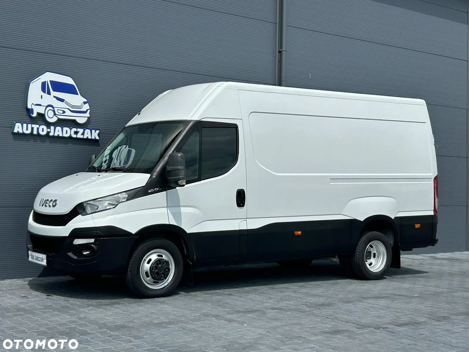 Iveco Daily 35C17 40C17 3.0 HPI L3H2 Średniak **CLIMATRONIC**Hak 3,5t.**NA BLIŹNIAKACH**Sprowadzony**2015R** - 1