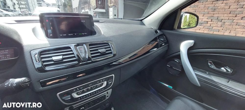 Renault Megane Grandtour ENERGY dCi 110 Start & Stopp Bose Edition - 12