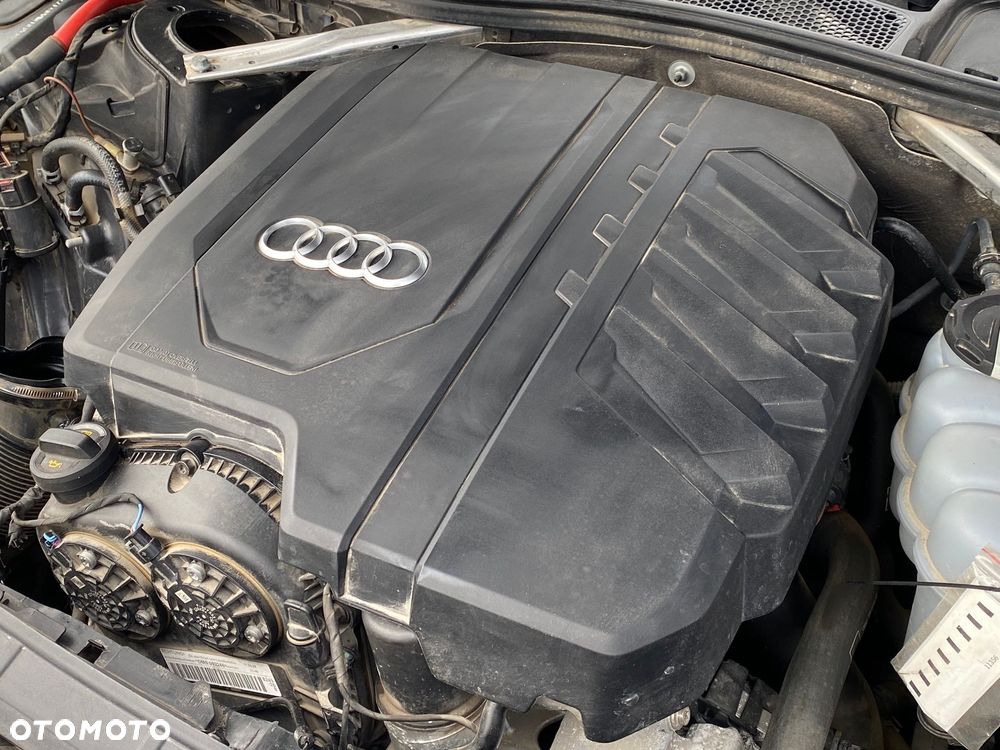 Audi A4 Limousine - 6