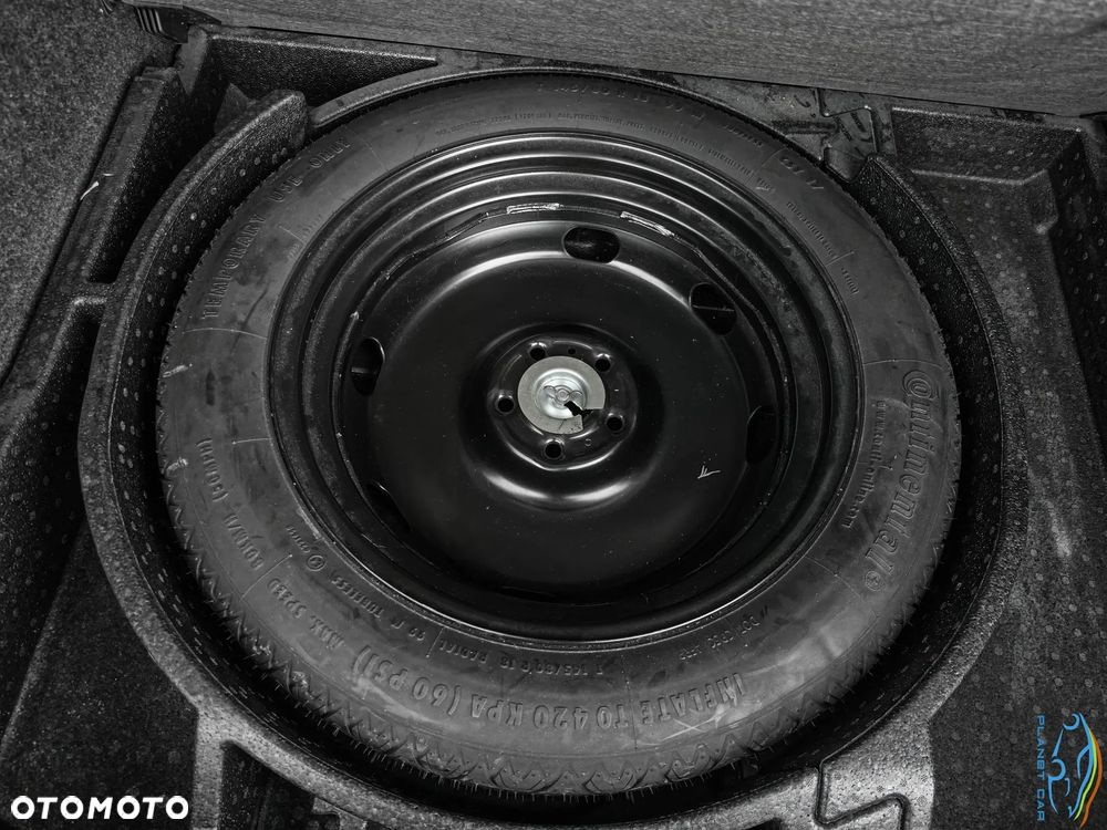 Volkswagen Tiguan - 14