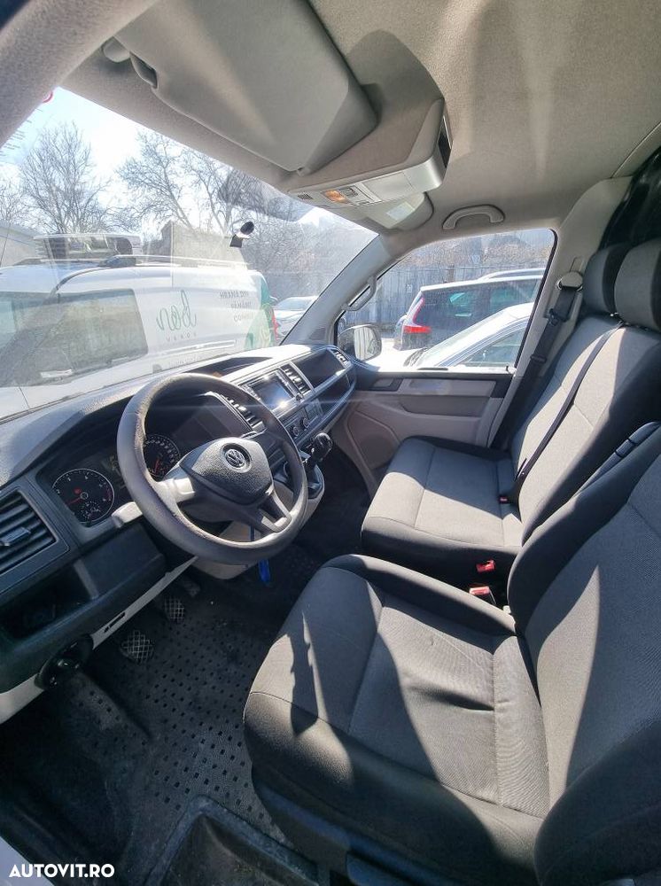 Volkswagen Transporter - 8