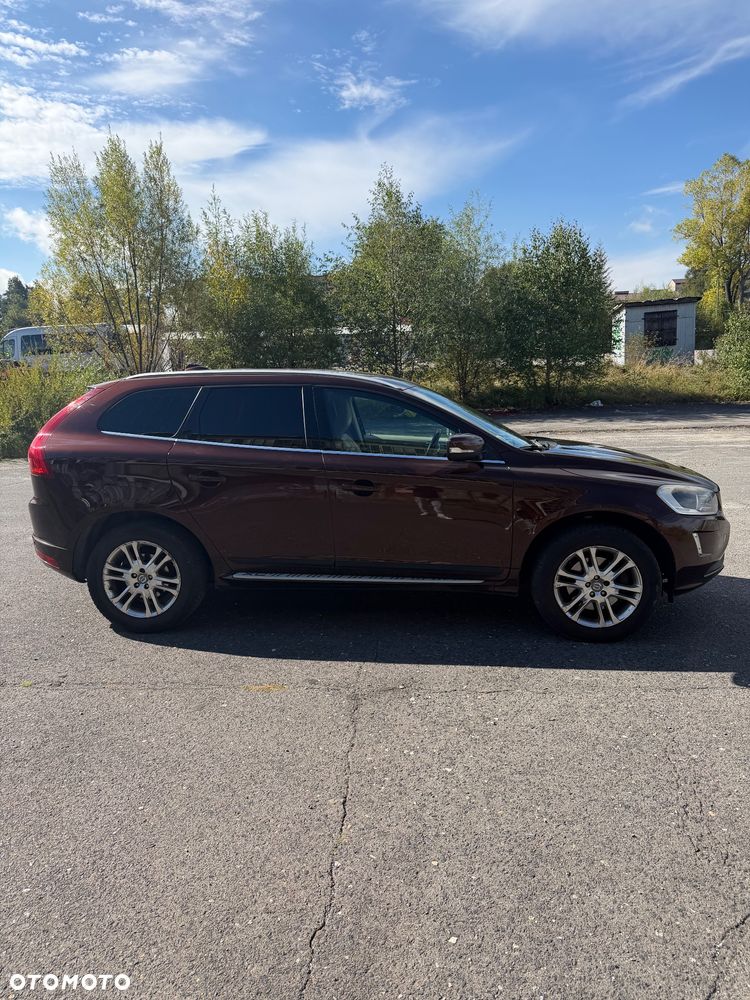 Volvo XC 60 - 6