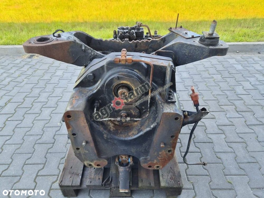 Skrzynia biegów Case Magnum MX 240, 255, 270, 275 - 2