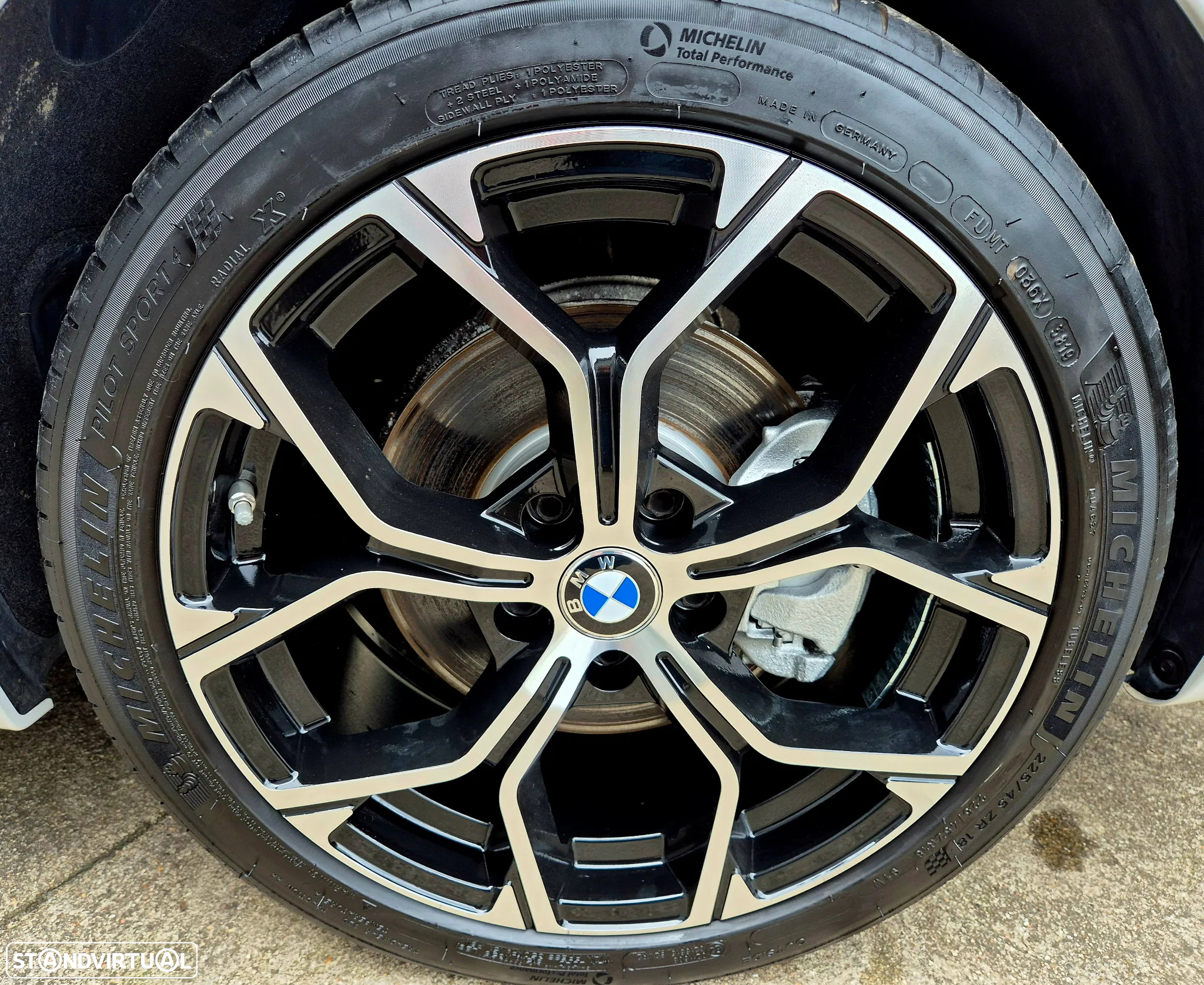 BMW 218 Active Tourer i Line Sport - 50