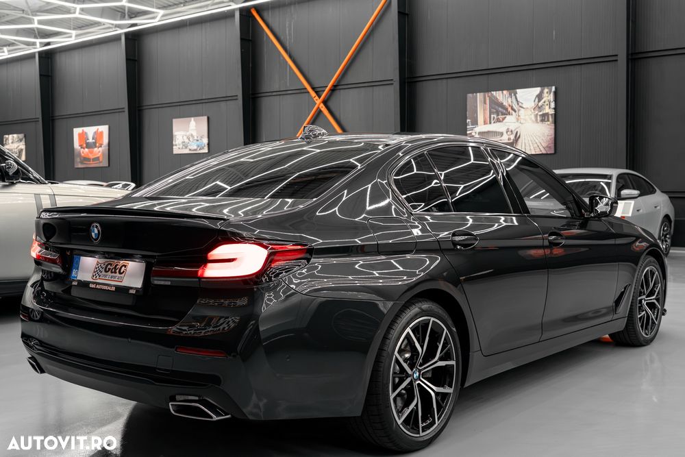 BMW Seria 5 540i xDrive Aut. Luxury Line - 29