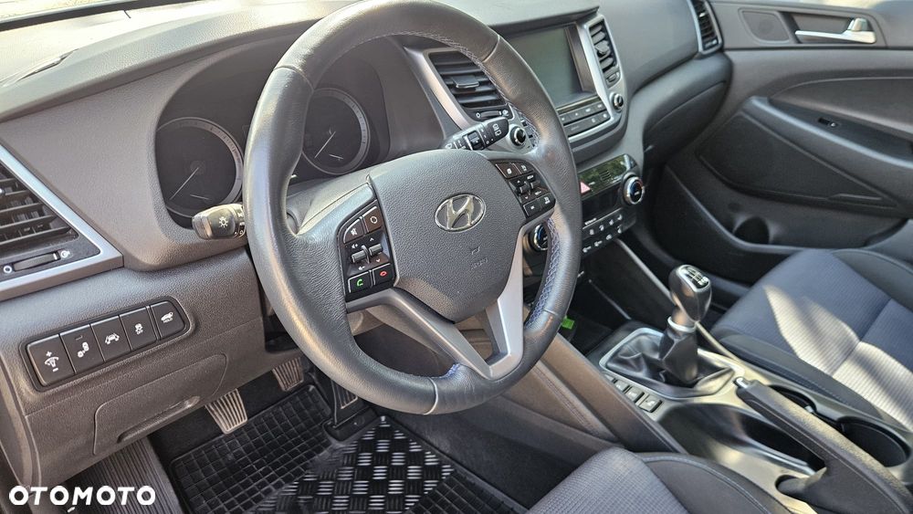 Hyundai Tucson 2.0 CRDi 4WD Intro Edition - 19