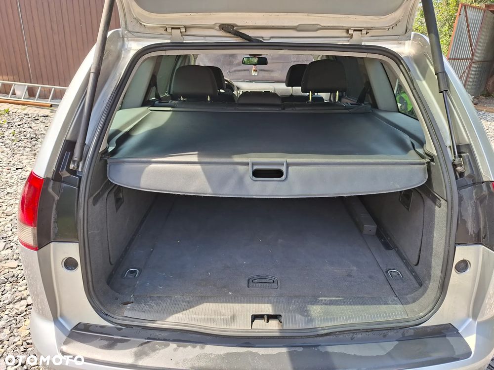 Opel Vectra 3.0 V6 CDTI Cosmo - 10
