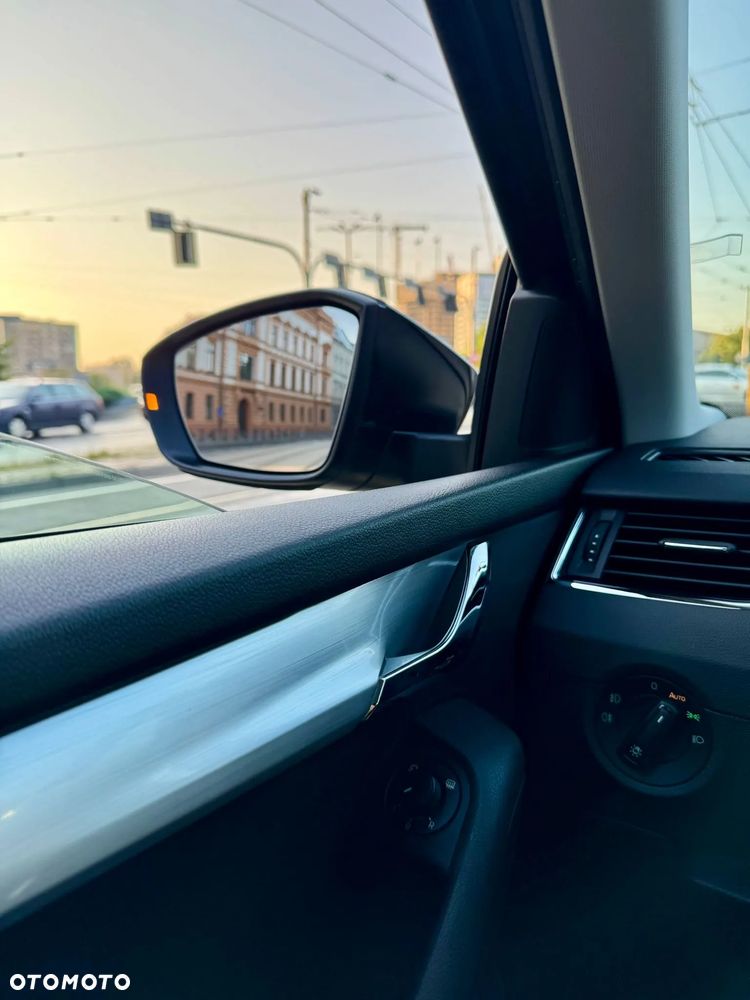 Skoda Octavia 2.0 TDI Ambition - 10