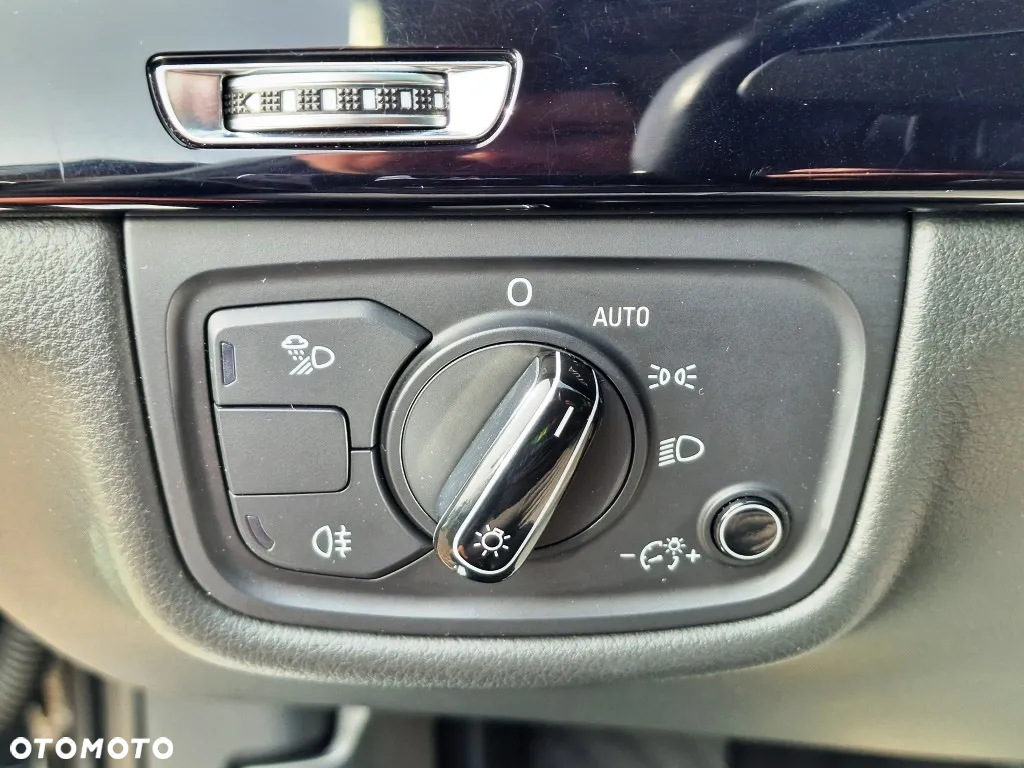 Audi A8 - 28