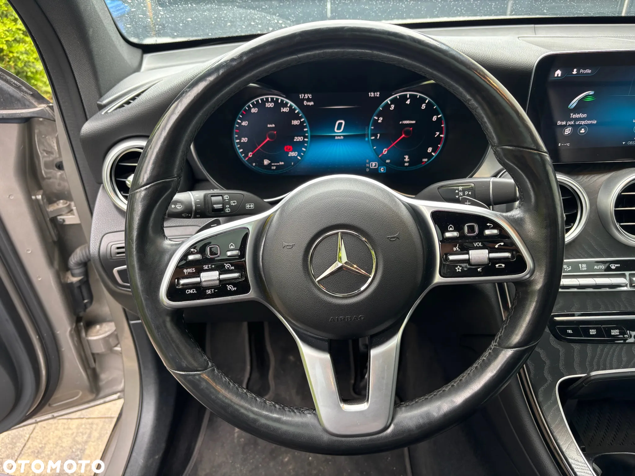 Mercedes-Benz GLC 300 4Matic 9G-TRONIC AMG Line - 23