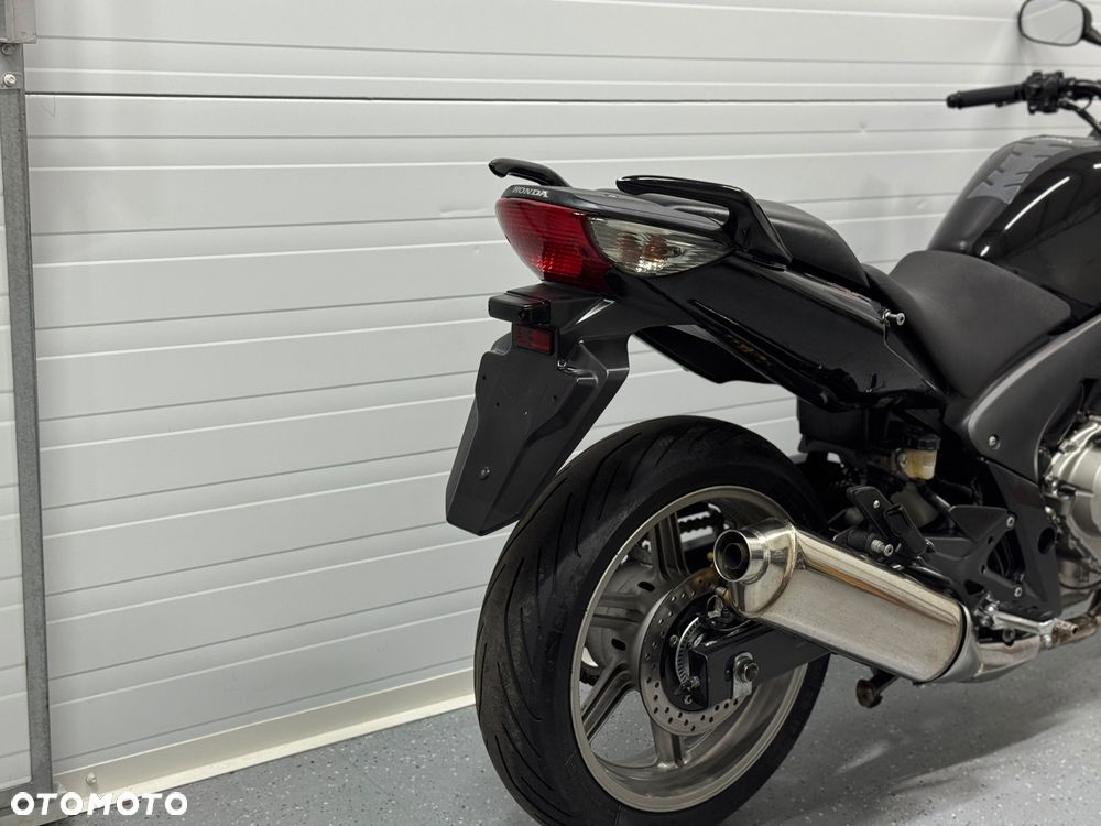 Honda CBF - 6