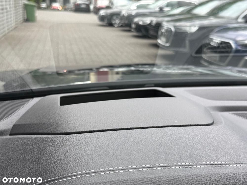 Audi SQ8 TFSI Quattro Tiptronic - 31