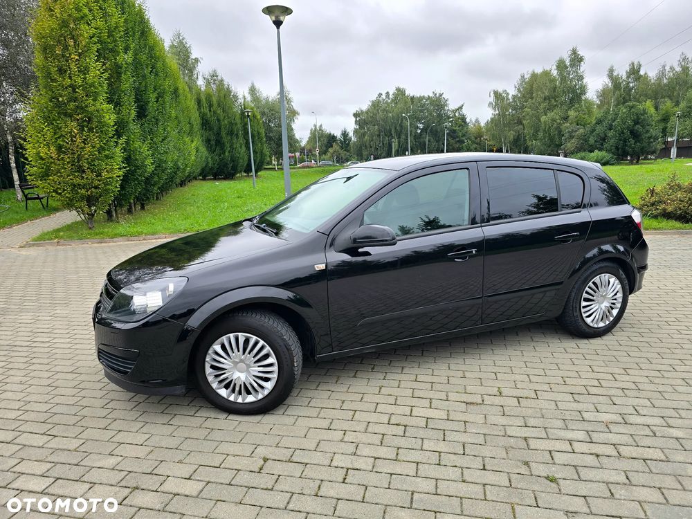 Opel Astra 1.6 Enjoy - 13