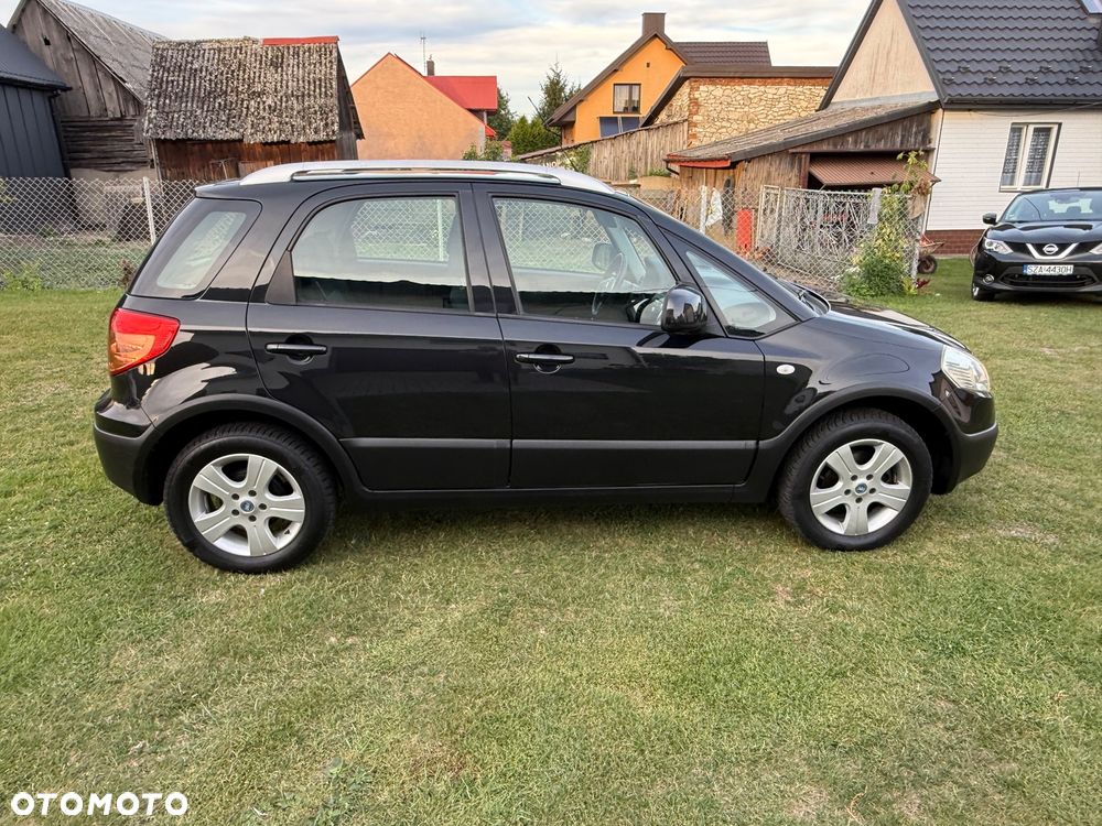 Fiat Sedici 1.6 16V 4x4 Luxury - 3