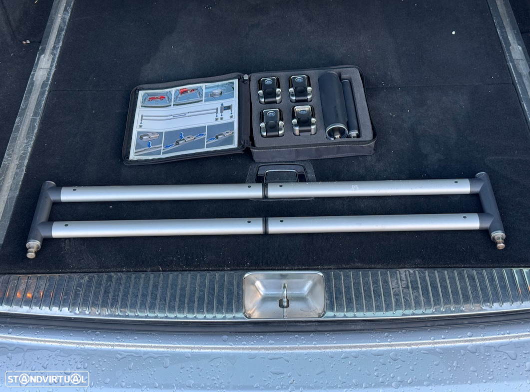 Mercedes-Benz E 250 BlueTEC Avantgarde Auto. - 15