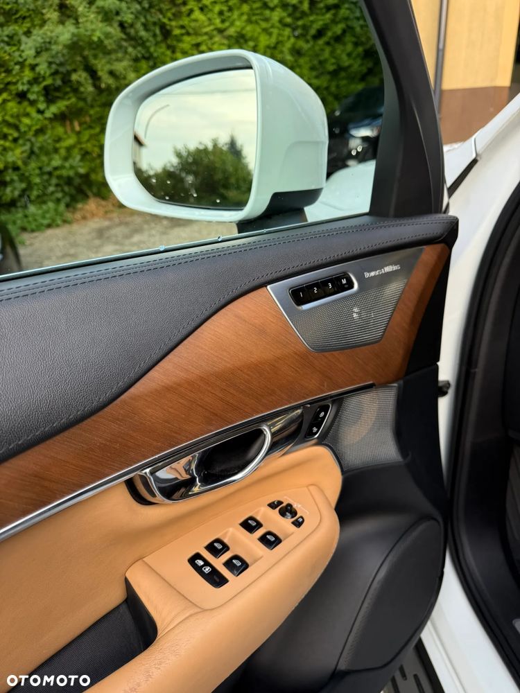 Volvo XC 90 - 13